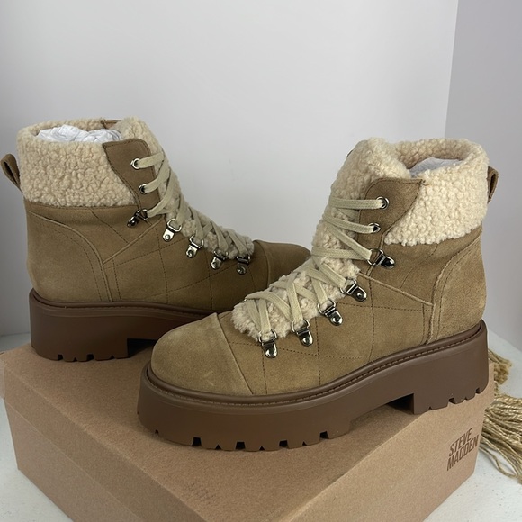 Steve Madden Women's Reyen Combat Boots
Oatmeal Suede Sz 9 - Picture 11 of 11